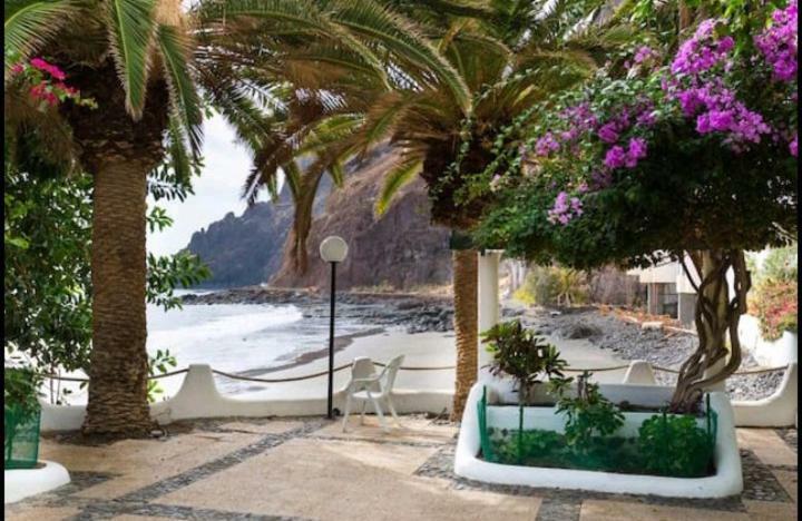 Apartamentos Playa Chica / Playa Las Gaviotas Santa Cruz de Tenerife Exterior photo